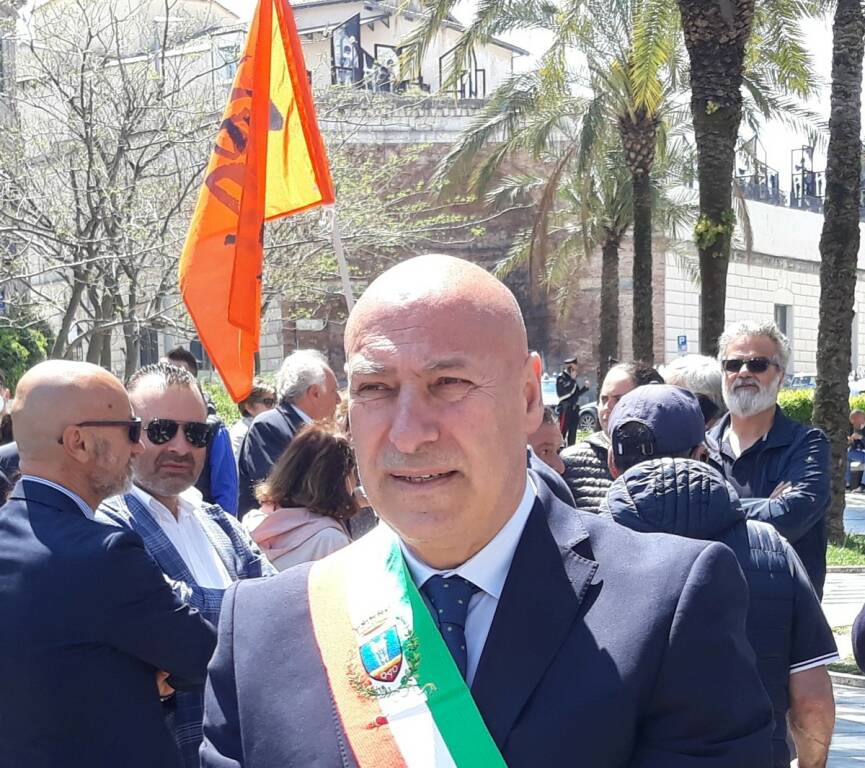 Il sindaco Vincenzo Voce alla manifestazione di Catanzaro